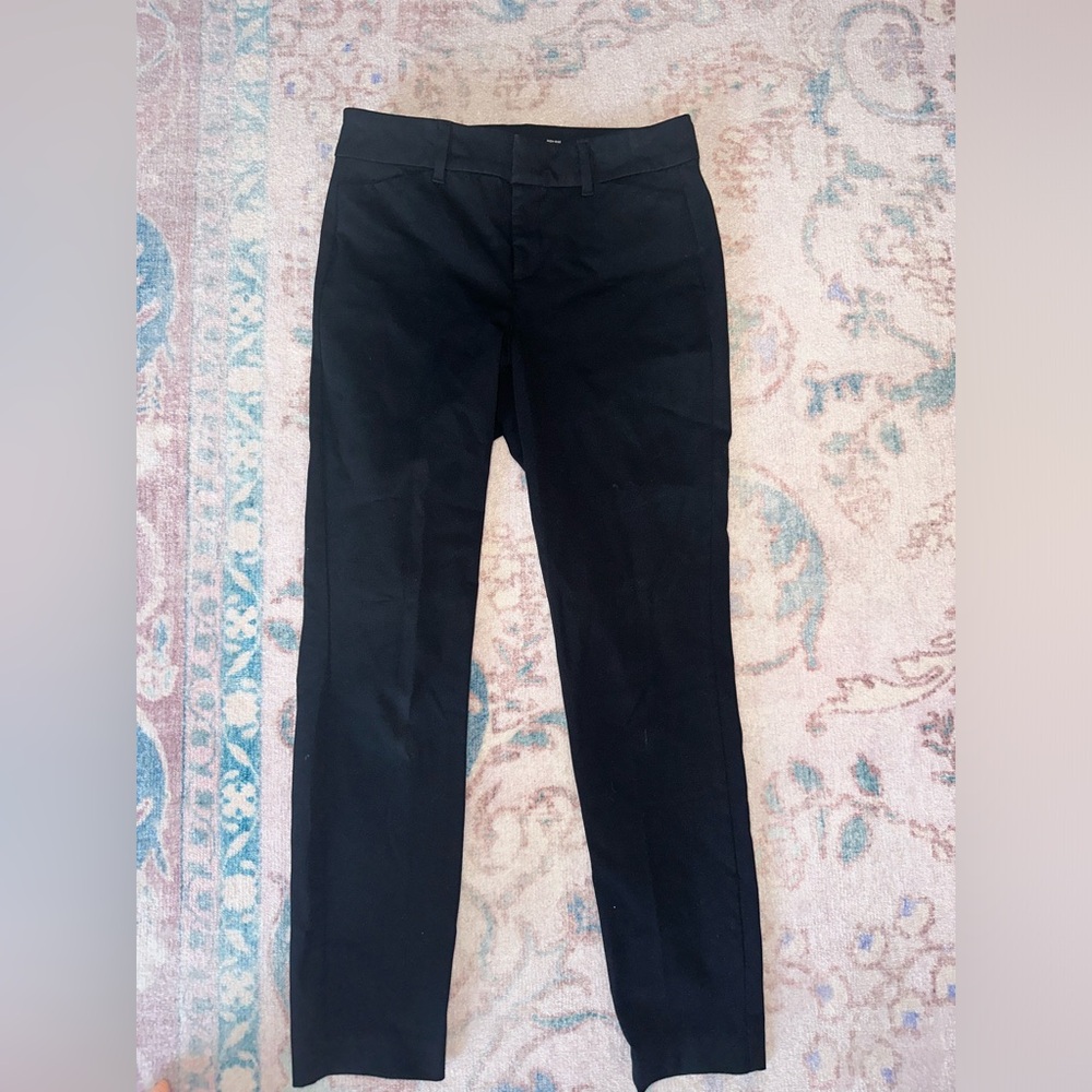 Flattering old navy dress pants!